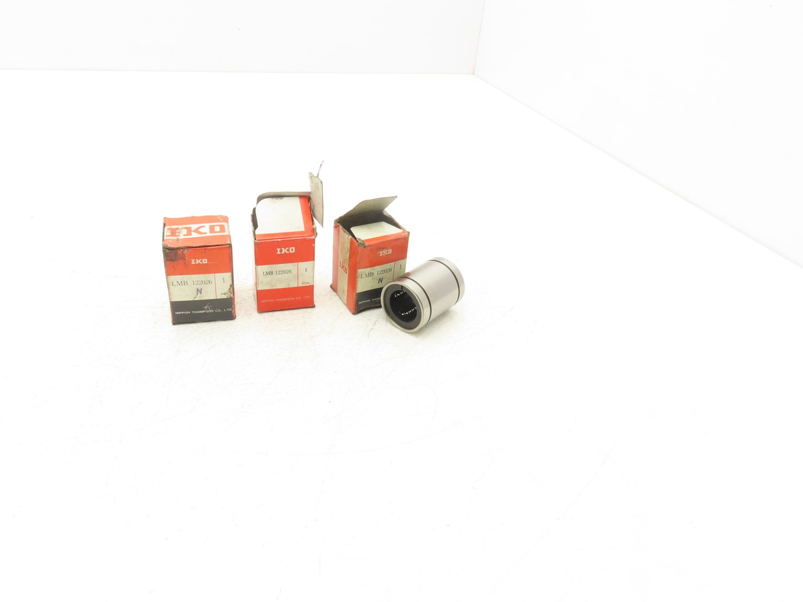 LMB 122026N Open Linear Bushing .75″ Shaft Dia x 1.25″ OD 1.625 Length Lot of 3