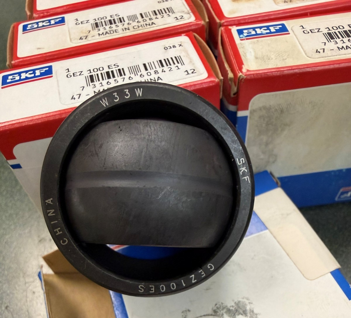 SKF GEZ100ES RADIAL SPHERICAL PLAIN BEARING