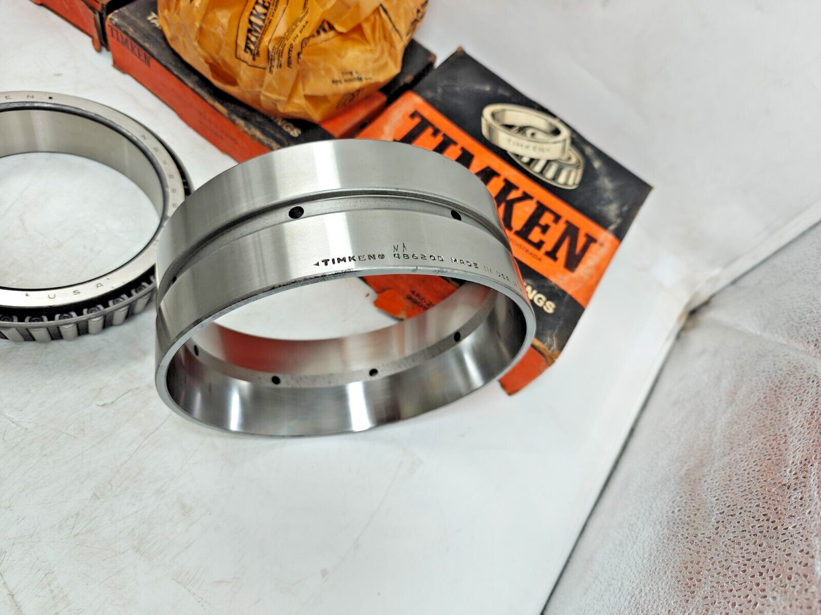 NA48686 / 48620D Timken NEW Tapered Roller Bearing Double Row Cup & Two Cones
