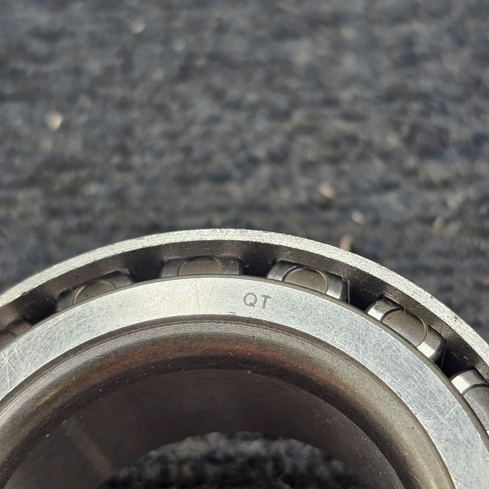 QT 25580 Heavy Duty Tapered Roller Bearing Cone 2501 – Silver