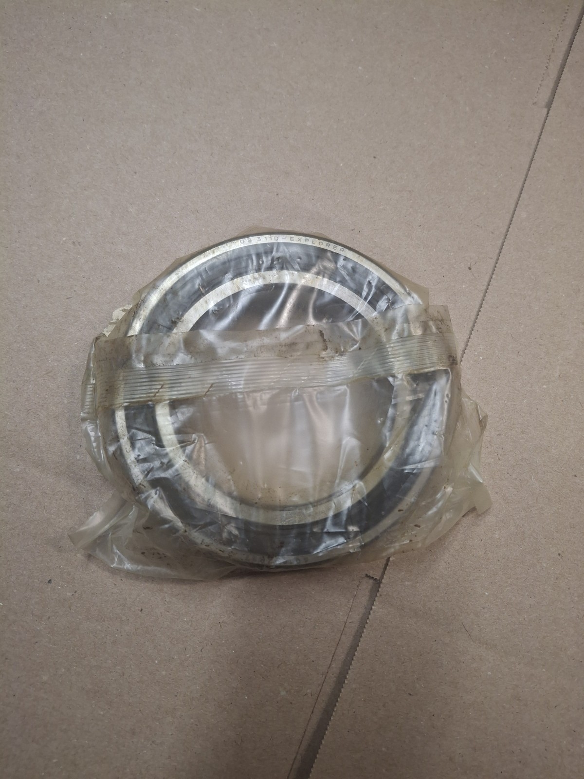 SKF 6018-2RS Deep Groove Ball Bearing 90mm ID x 140mm OD Explorer Sealed New