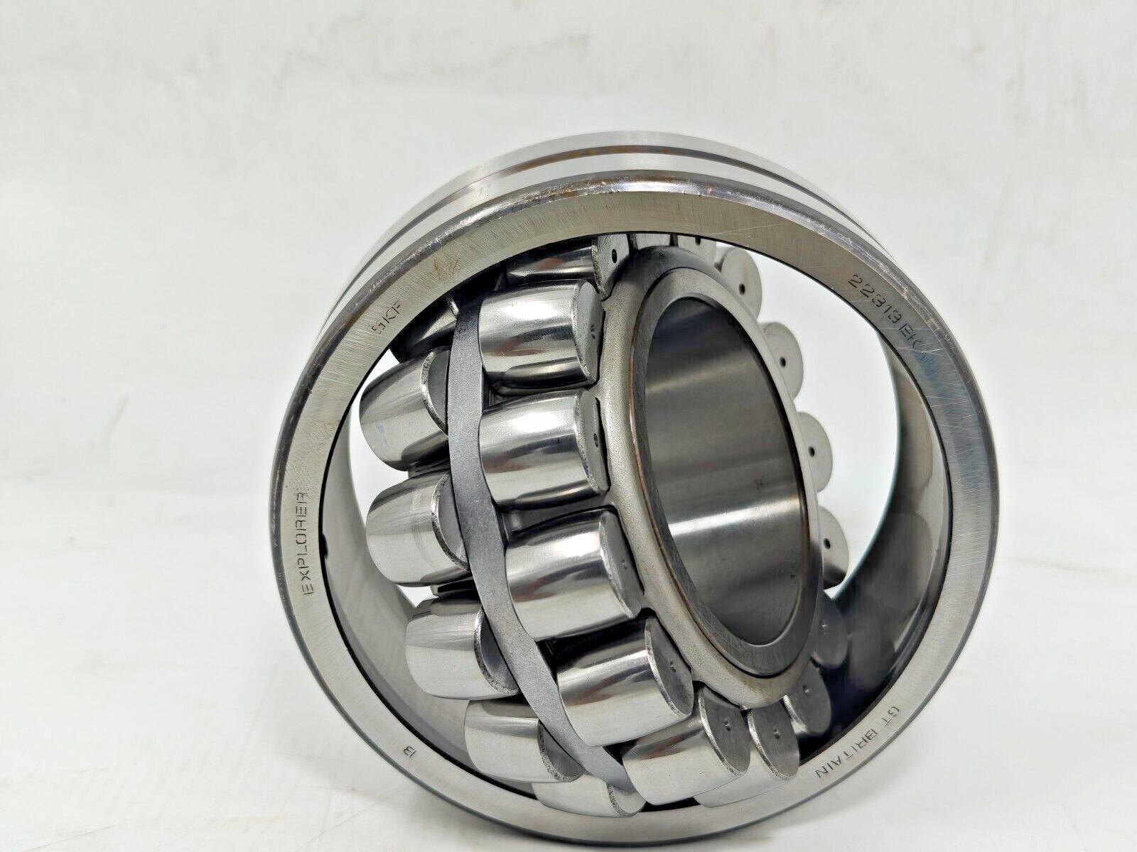 22313EK SKF New Spherical Roller Bearing 65x140x48mm 22313 EK Tapered Bore