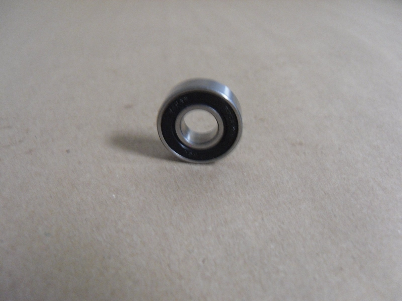 R6 V 3/8″X7/8″X.280″ BALL BEARING