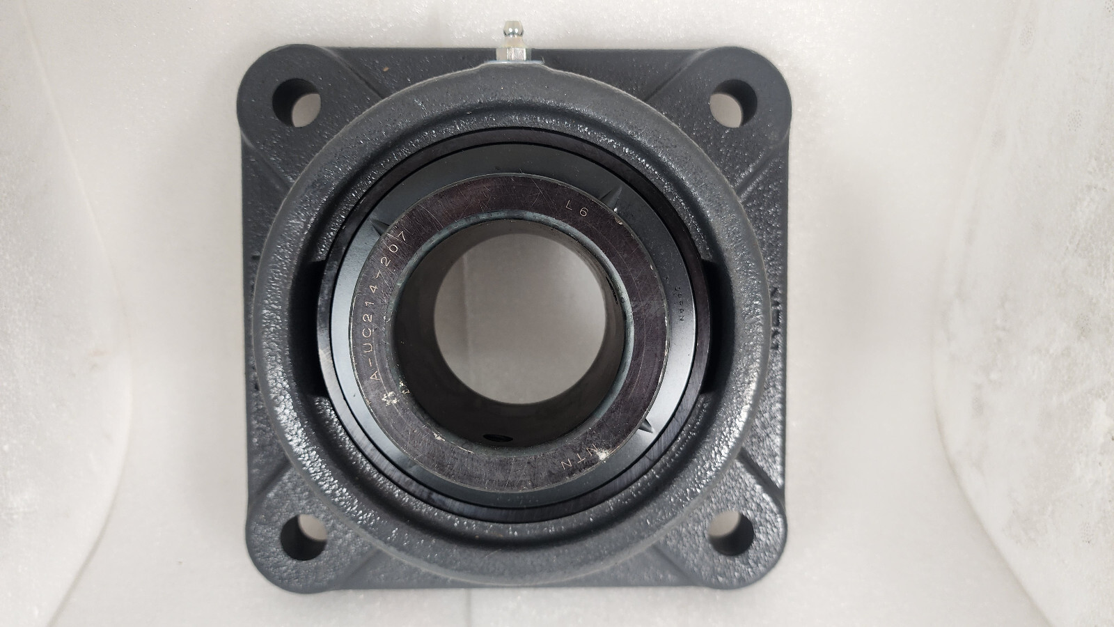 NTN Flange Bearing UCFUX2-7/16M 4-Bolt, Ball, 2 7/16″ Bore NIB NOS
