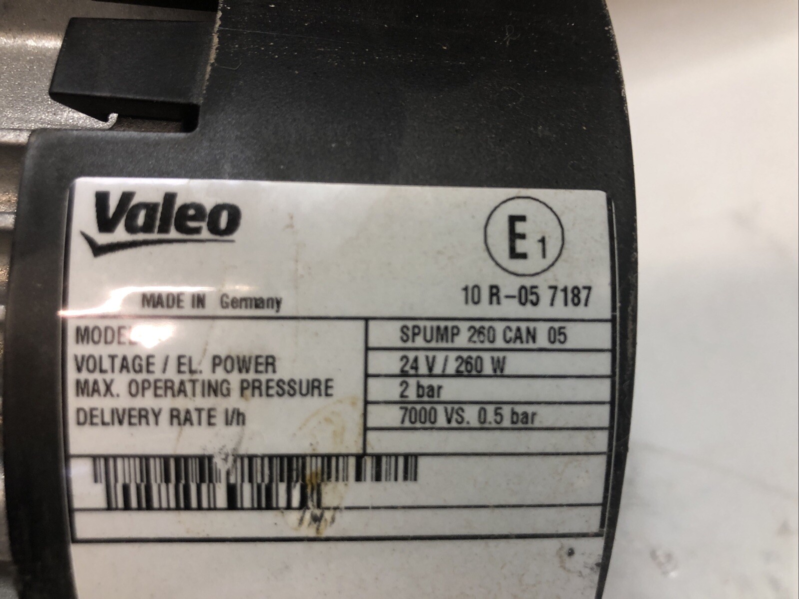 1 New VALEO Water Pump SPUMP 260 CAN 05, 11138177A, 24V/260W |U.S.A. Seller| *