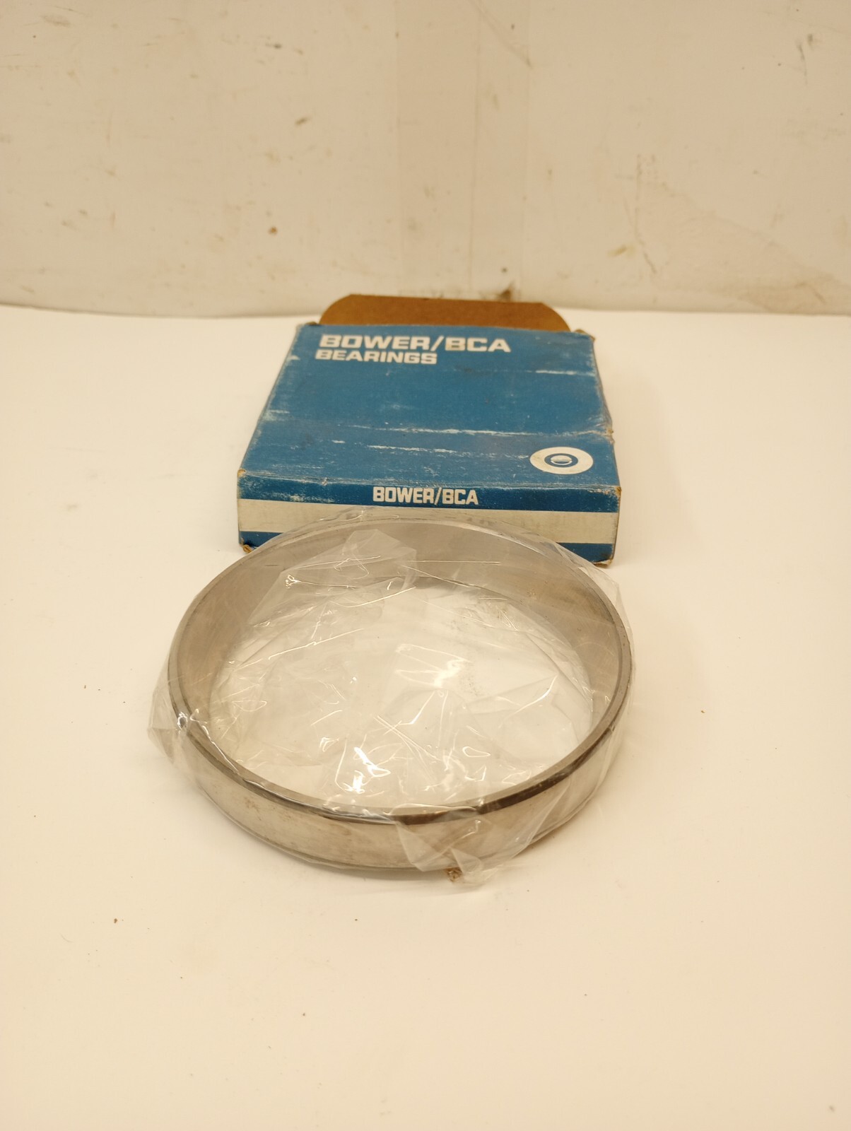 New Open Box Bower L610510 Bearing Bower/BCA New Taper Federal Mogul L610510