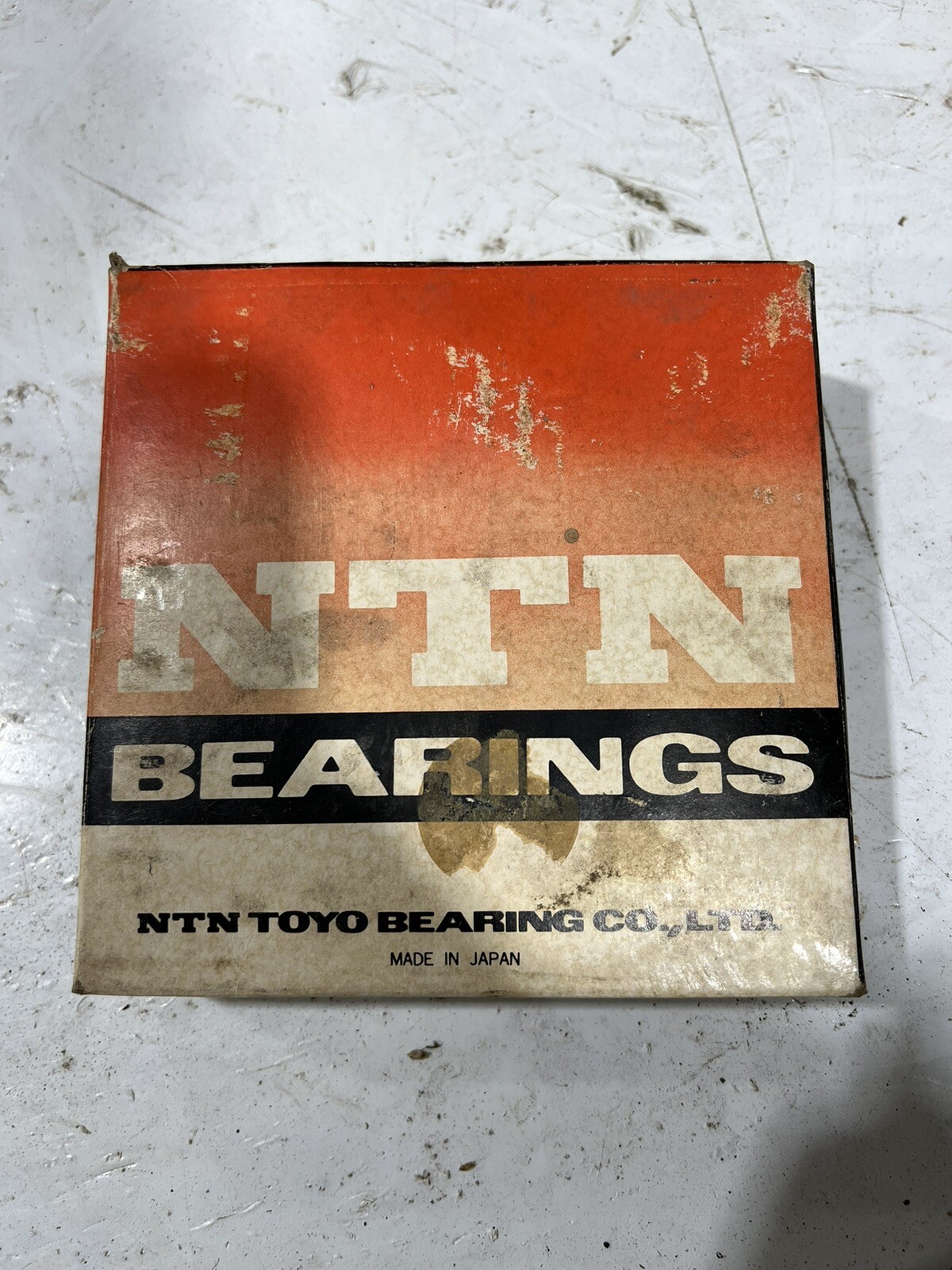 Tapered roller bearings 4T-66462 – NTN