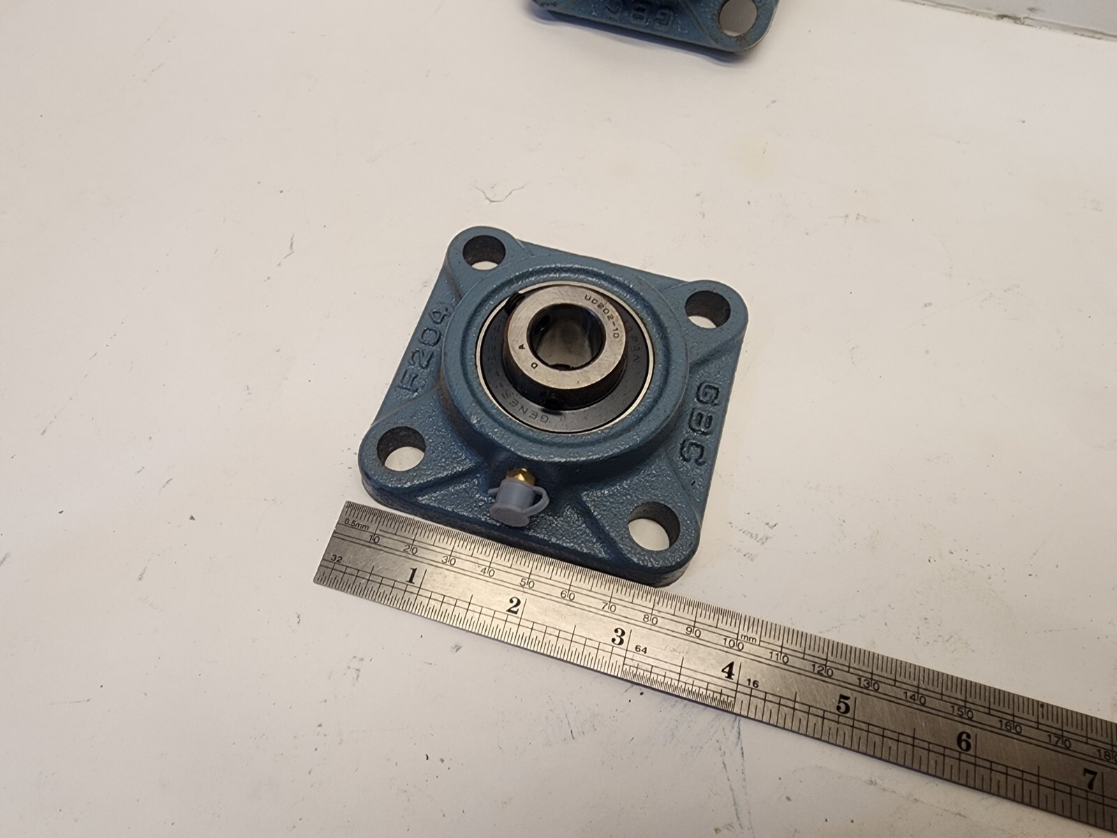 Set of 2 GBC F204- Square Flange Pillow Block Bearing .625 Bore made in Japan
