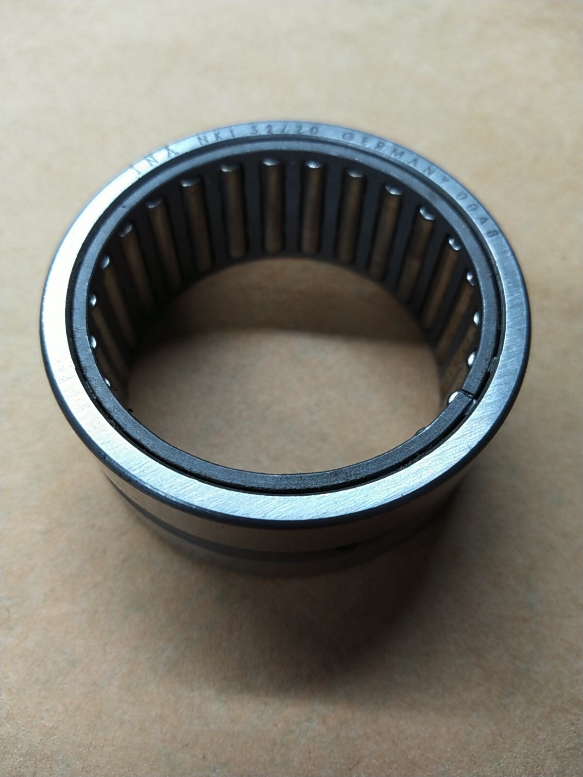INA 37x47x20 Needle Roller Bearing 37mm x 47mm x 20mm