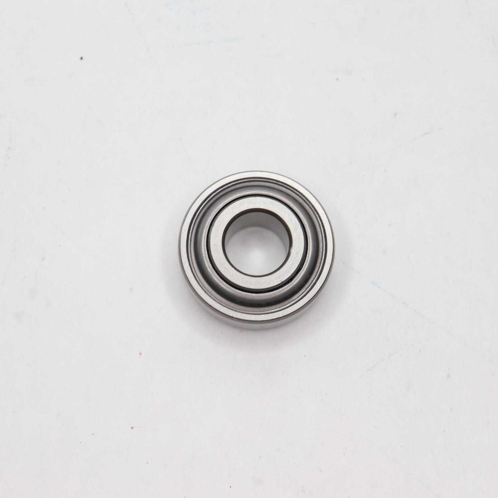 Special 2 Single Lip Shroud Bore Alloy Steel 0.64″ Bearing 203KRR2-R3