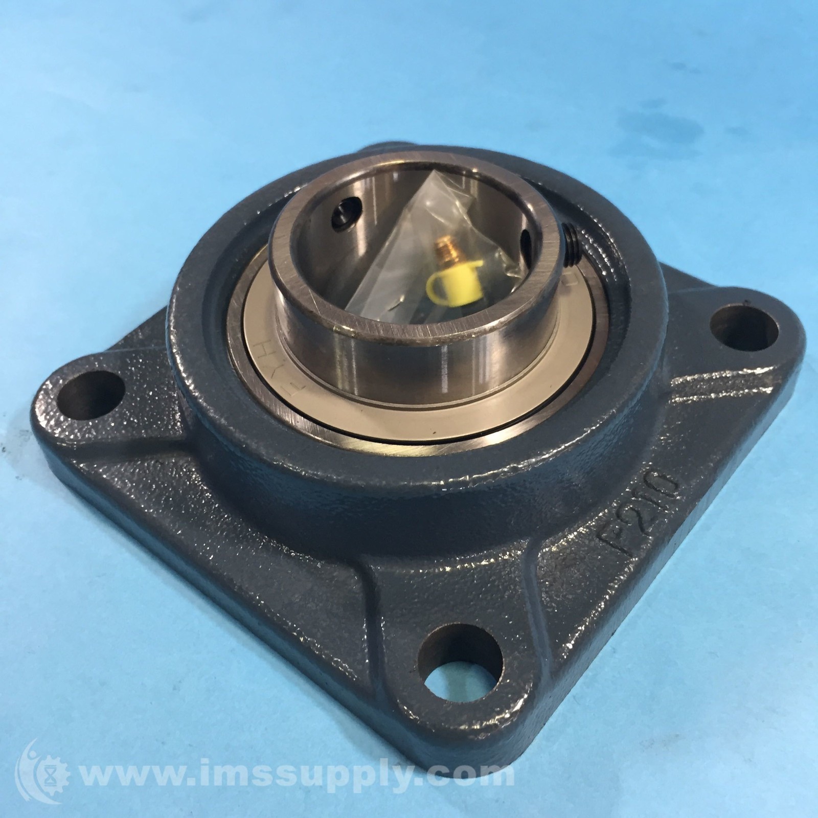 FYH UCF210 Square Flanged Bearing Unit FNOB