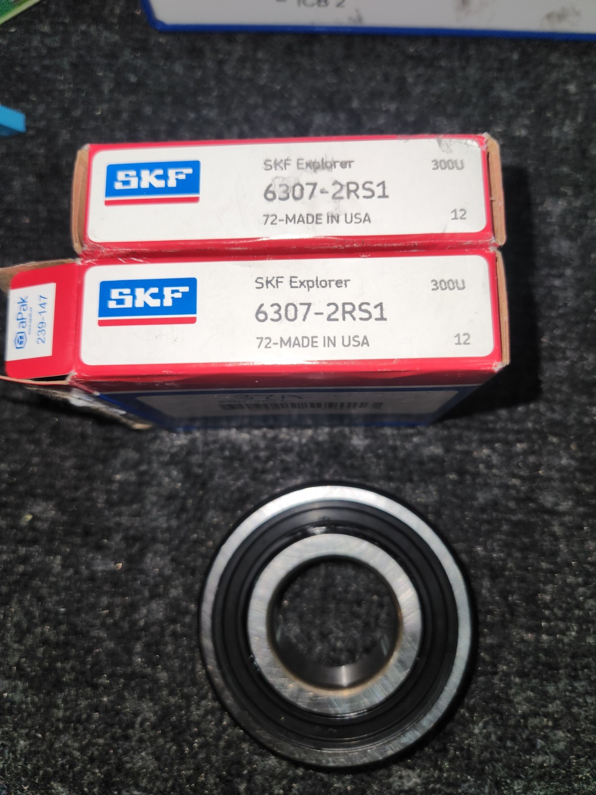 2 – SKF 6307 2RS1 DEEP GROOVE BALL BEARINGS, RUBBER SEALED 35x80x21 mm (Pair)