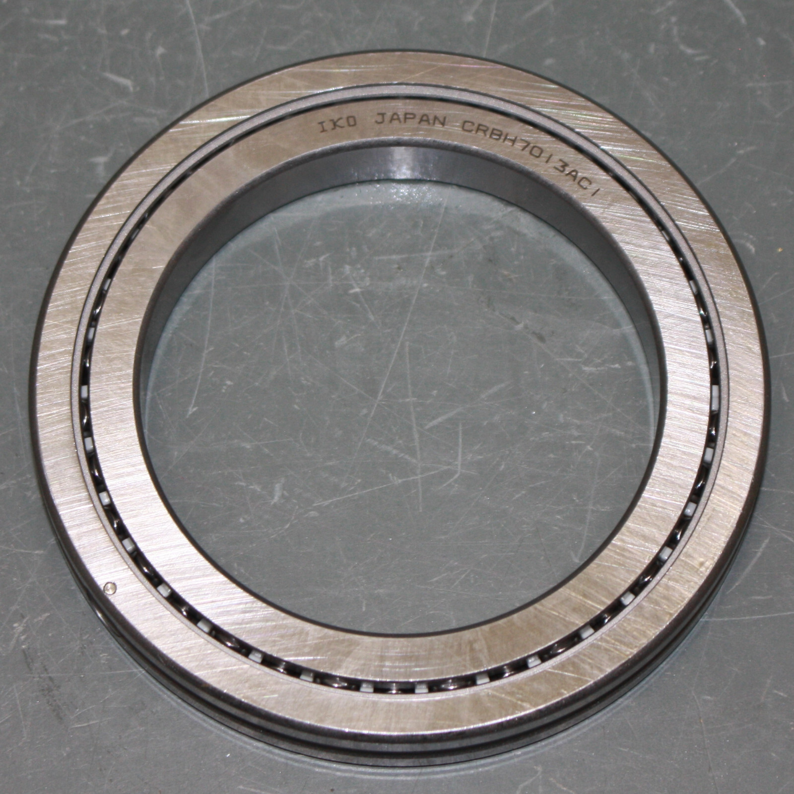 IKO Japan Nippon Thompson Crossed Roller Bearing CRBH7013AC1 70mm x 100mm x 13mm