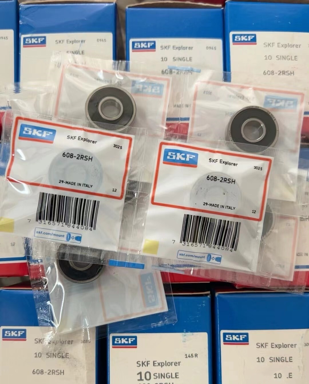 NEW SKF 608-2RSH Deep Groove Ball Bearing 1PCS #DC