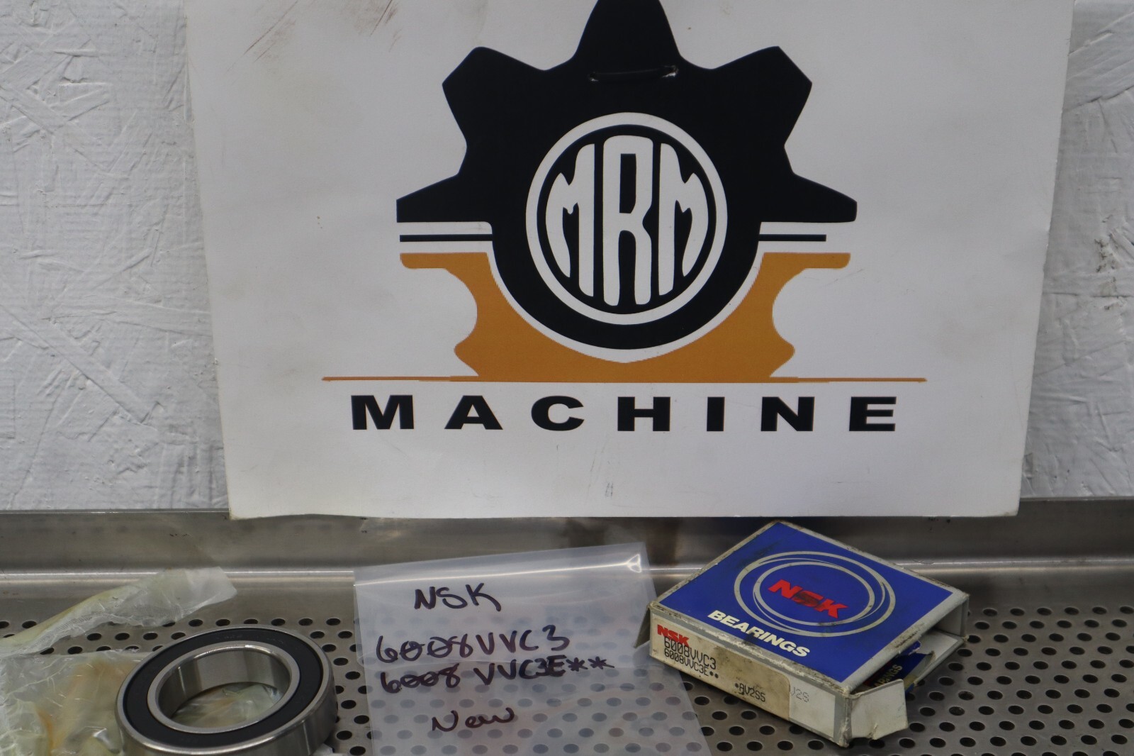 NSK 6008VVC3 6008 VVC3E** Ball Bearing New Old Stock