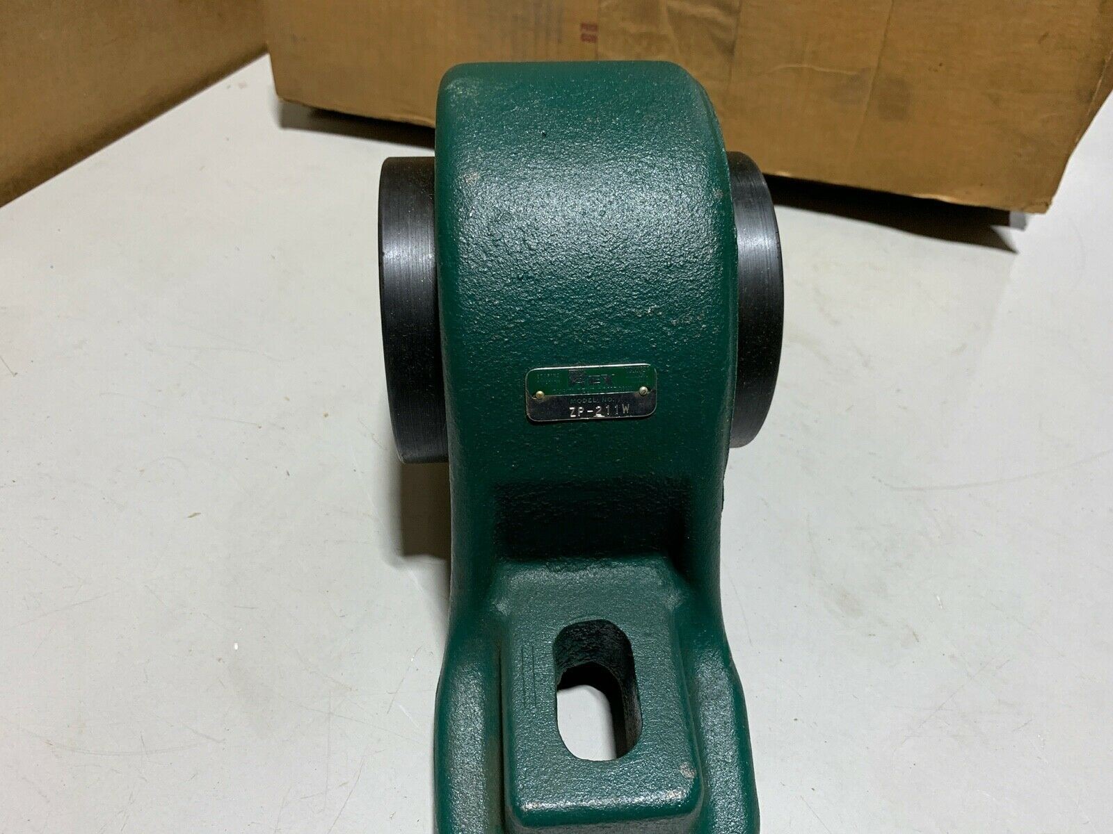 ZP-211W REX Rexnord 2 Bolt Pillow Block Bearing Unit 2 11/16″, NOS