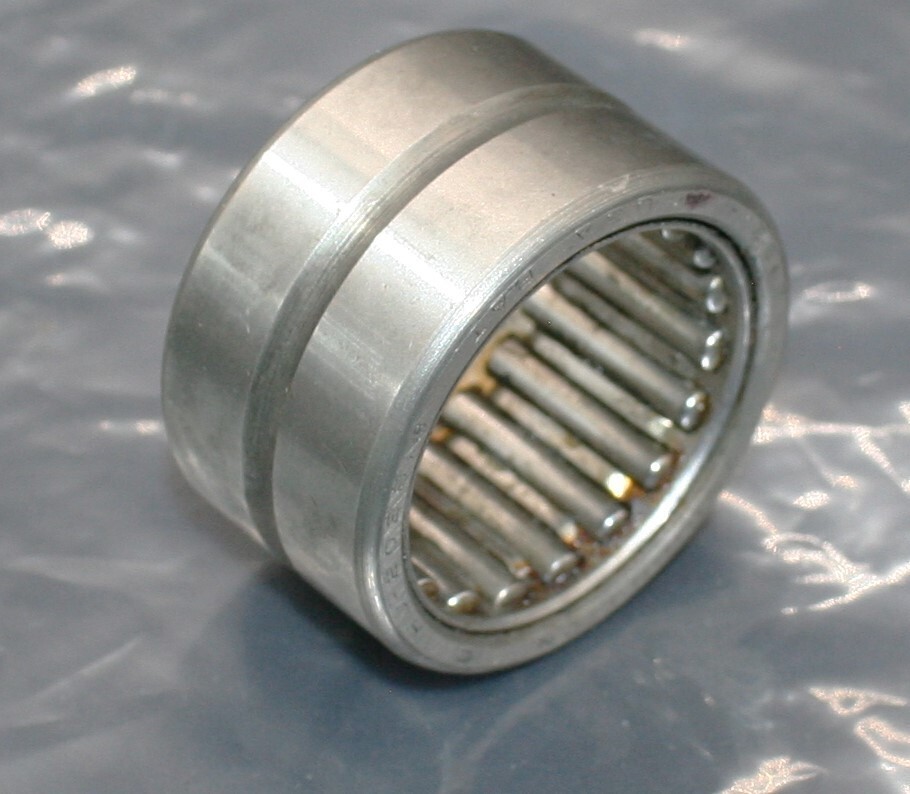 One (1) Torrington HJ 202816 Needle Roller Bearing 1-1/4″ ID