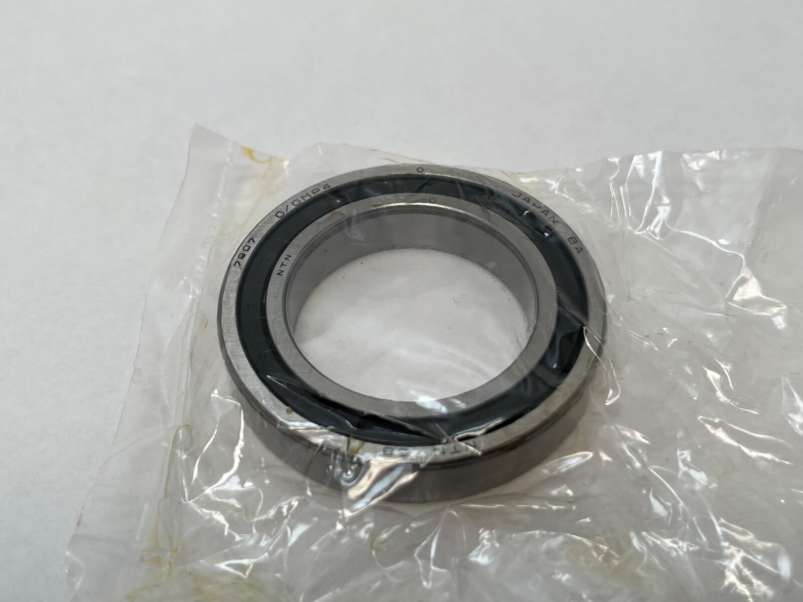 NTN 7907GGMP4 Bearing 35x55x10 mm 7907 E SUM 7907-G-GM-P4 Japan