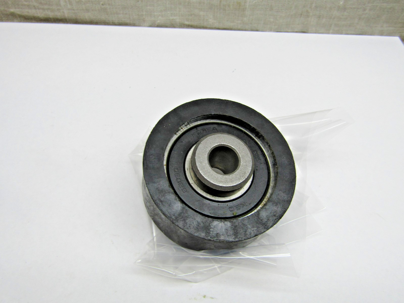 2″ X 3/4″ Hard Rubber Roller Wheel 3/8″ Bearing Bore