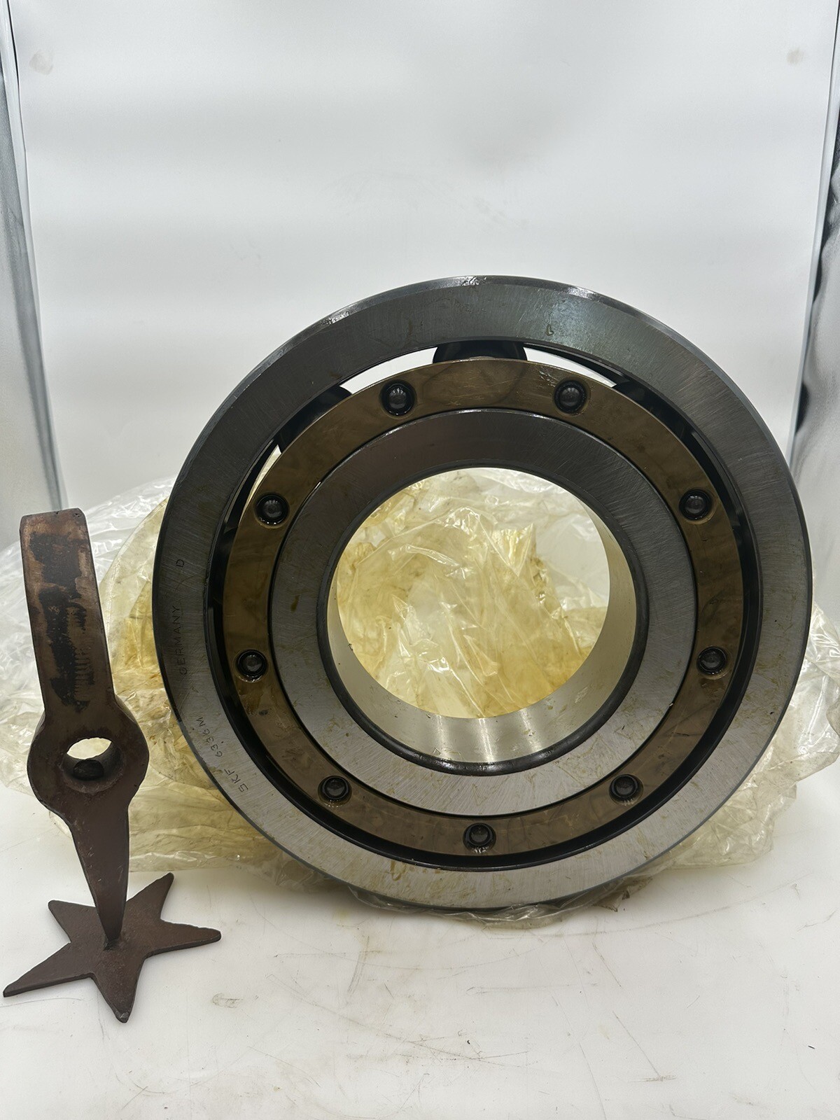 SKF 6336M Radial/Deep Groove Ball Bearing W/Bronze Cage 180x380x75 NEW OEM