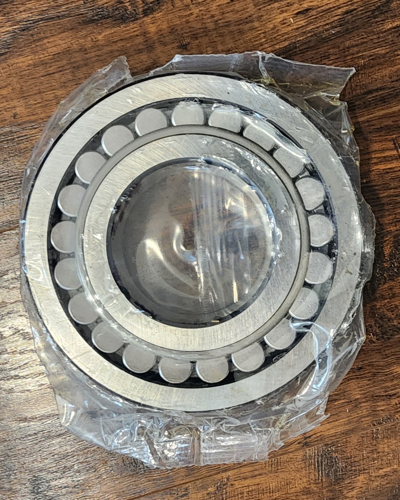 SKF 21315E Explorer Spherical Roller Bearing 75mm ID, 160mm, OD 37mm Width