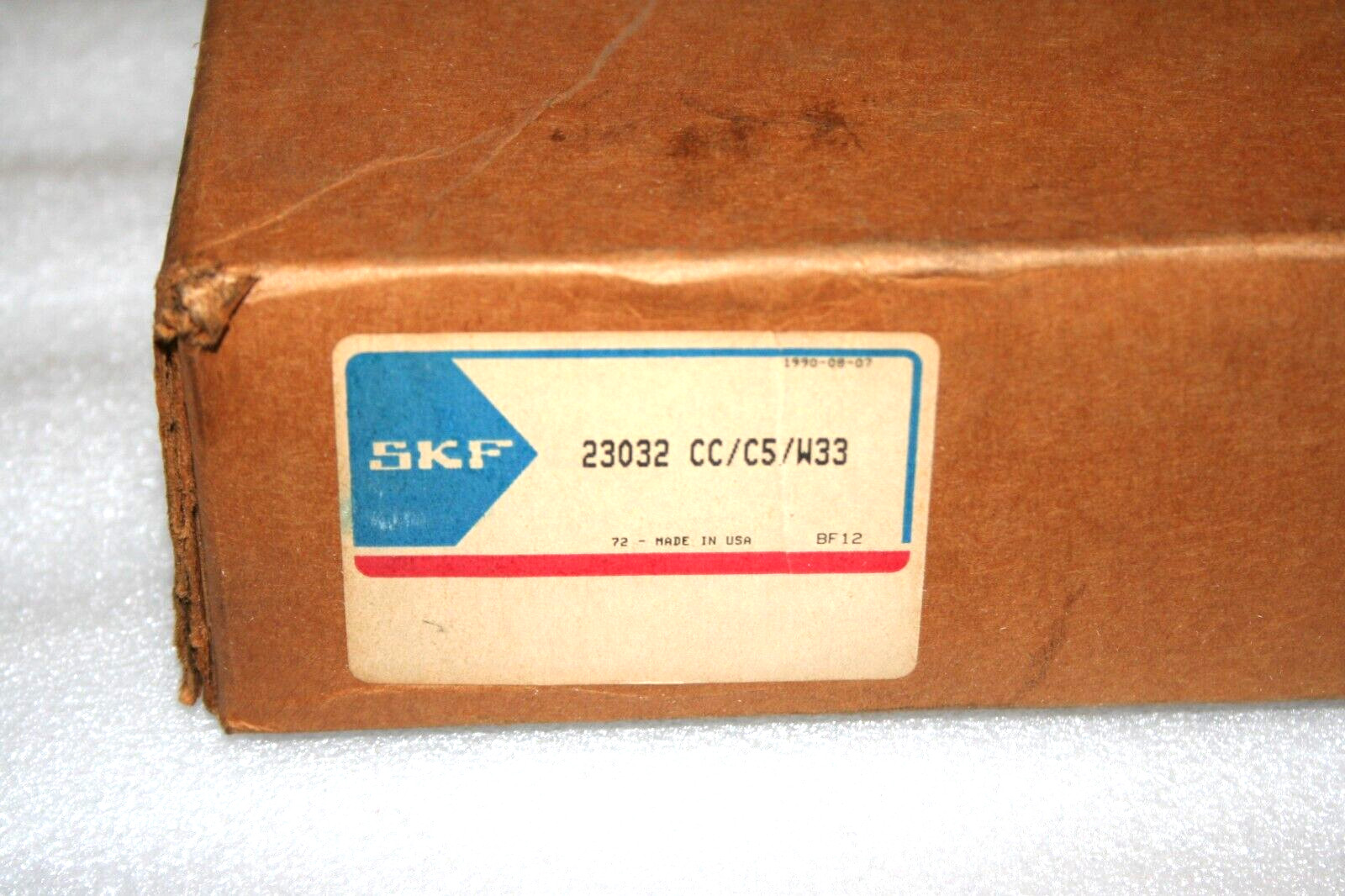 SKF 23032 CC/C5/W33 Spherical Roller Bearing * NEW UNOPENED *