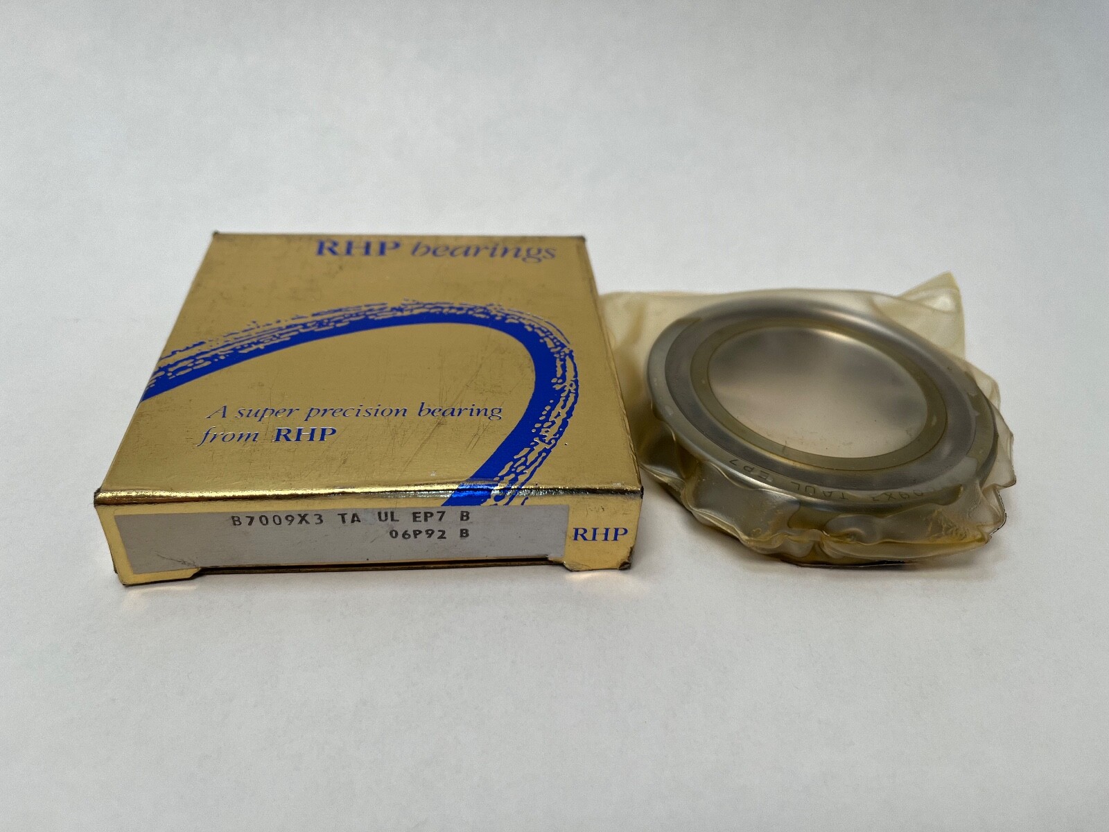 RHP 7009ETSULP4 Bearing 45x75x16 mm 7009E 7009-E-T-SUL-P4 B7009X3TAULEP7 England