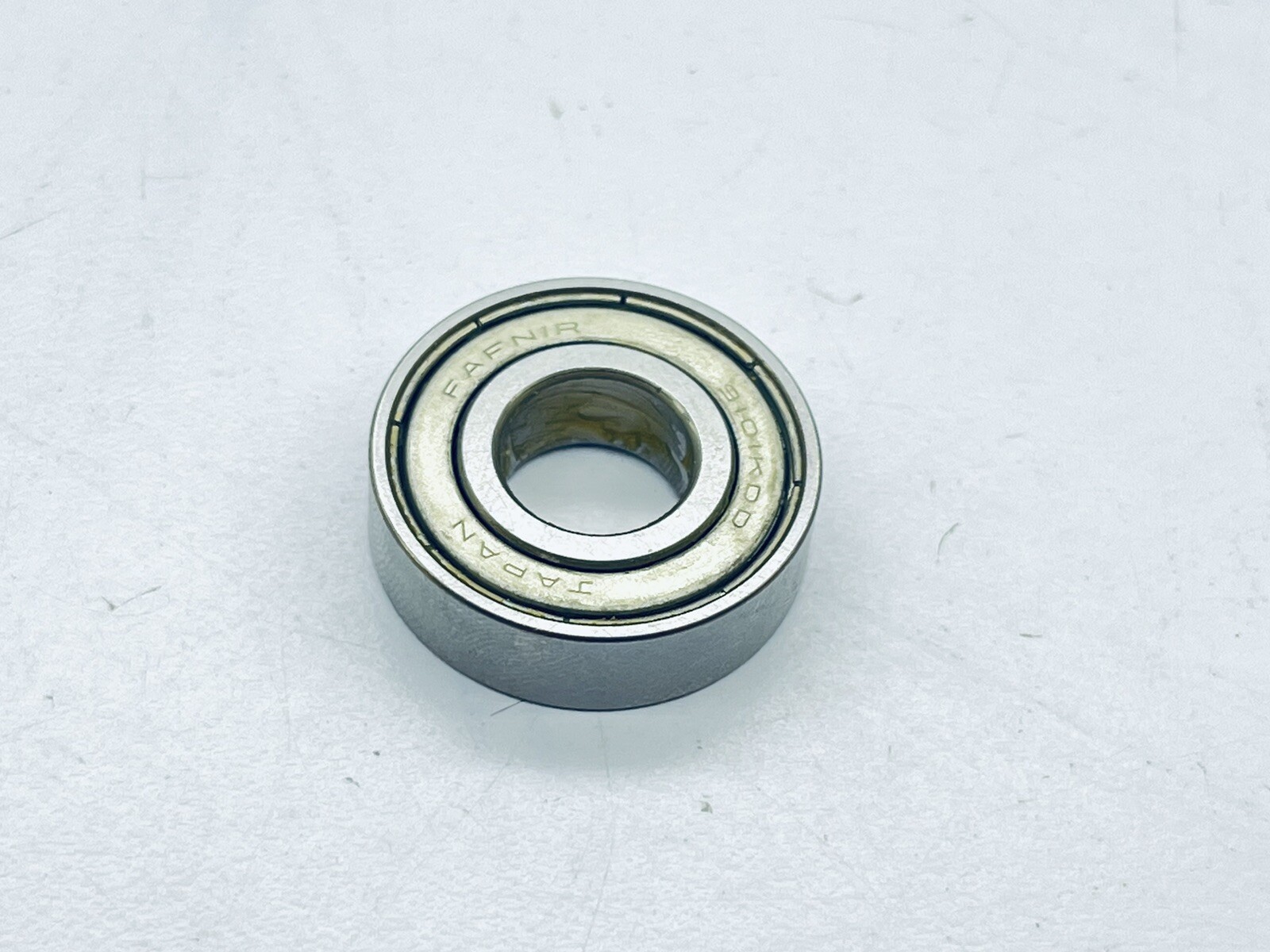 LOT OF 4 FAFNIR 9101KDD DEEP GROOVE BALL BEARING 12mmID 28mmOD 8mmWIDE