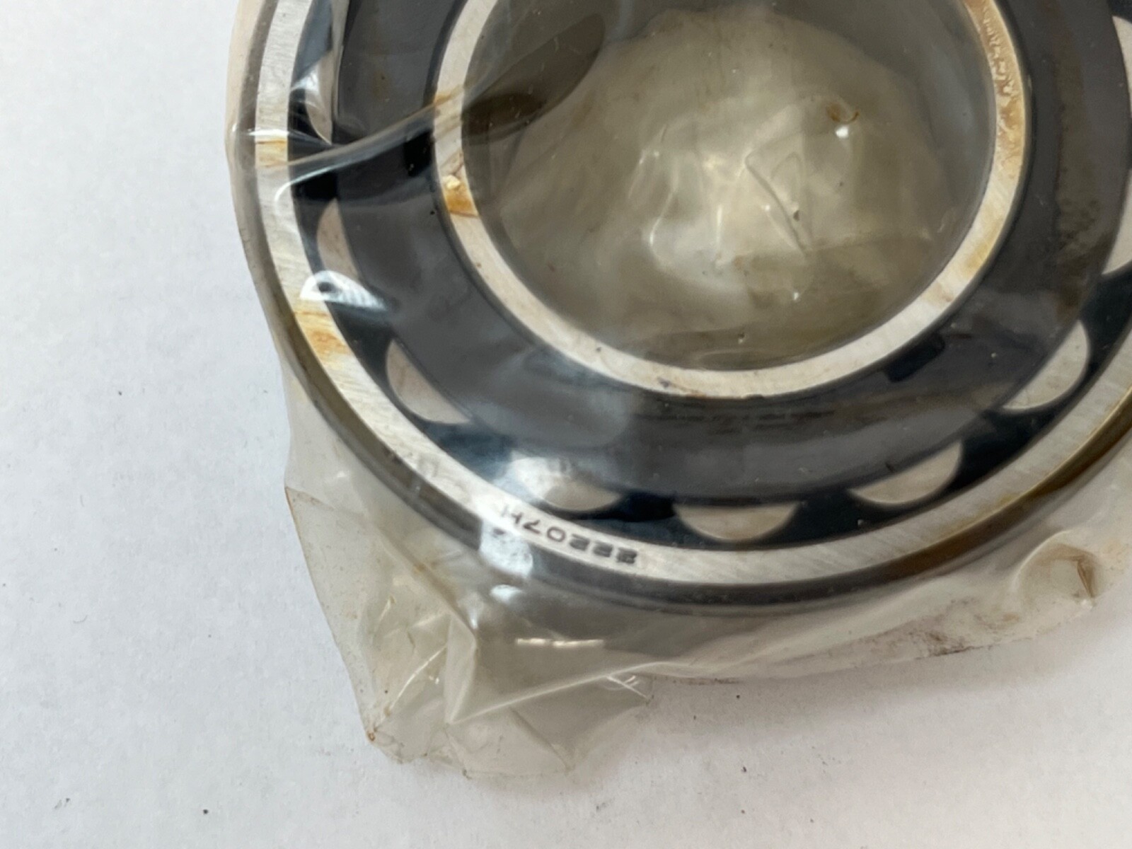 NSK 22207HKC3 Bearing 35x72x23 mm 22207-E-TVP 22207-H-K-C3 Japan