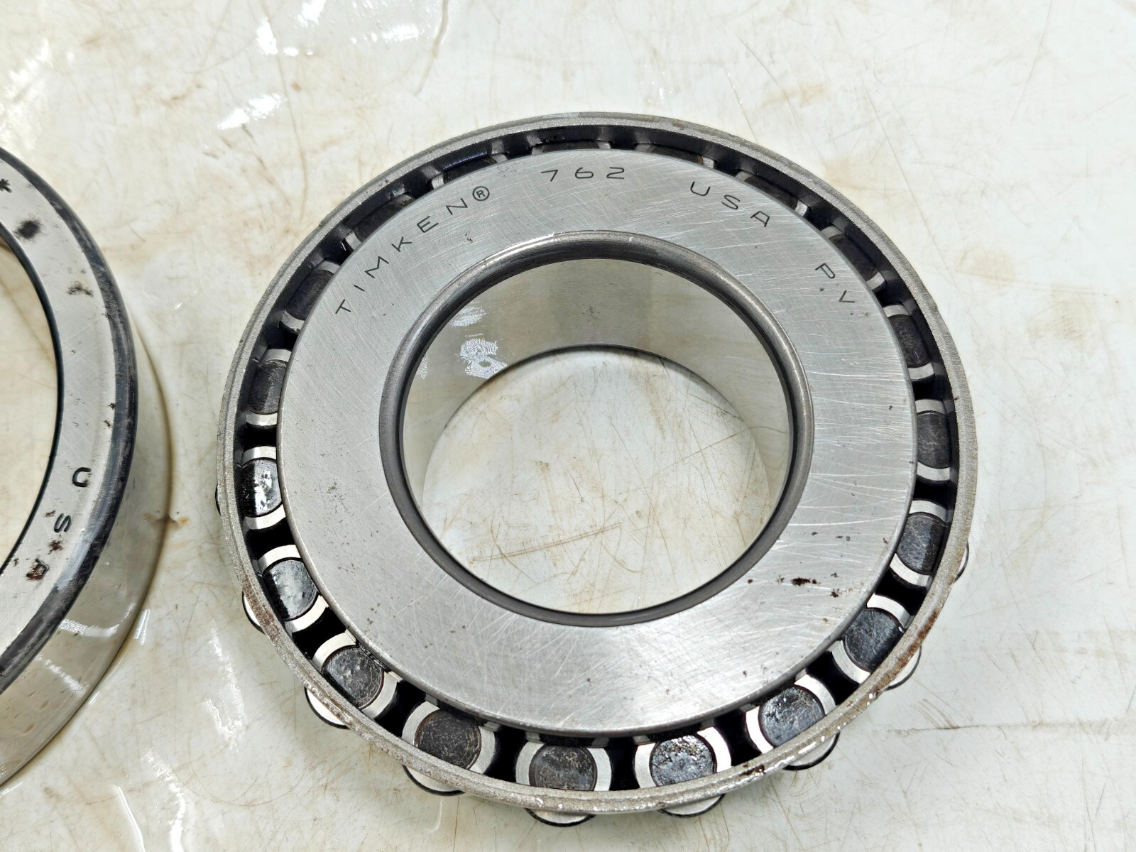 762/752 Timken Tapered Roller Bearing Cone&Cup Timken 762 – 752 USA 2.8750 in ID