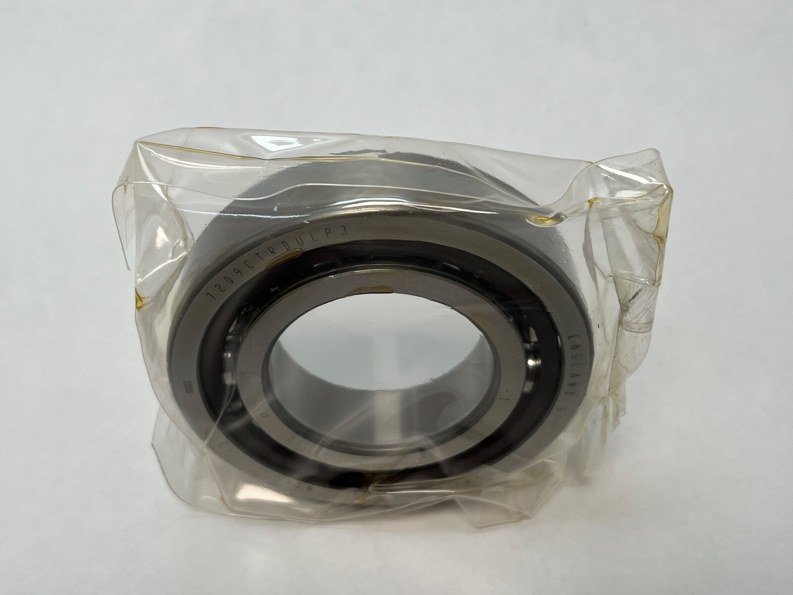 NSK 7209CTRDULP3 Bearing 45x85x19 mm 7209C 7209-C-TR-DUL-P3 England 2 Pcs