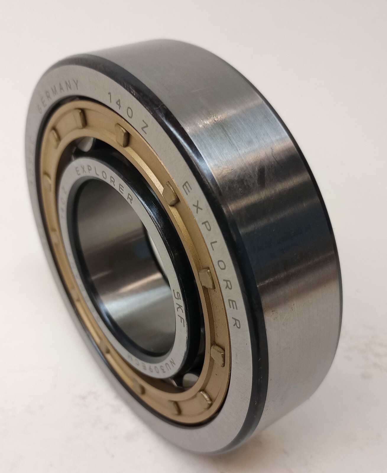 SKF NU 309 ECM Cylindrical Roller Bearing 45mm ID X 100mm OD X 25mm W NU309ECM