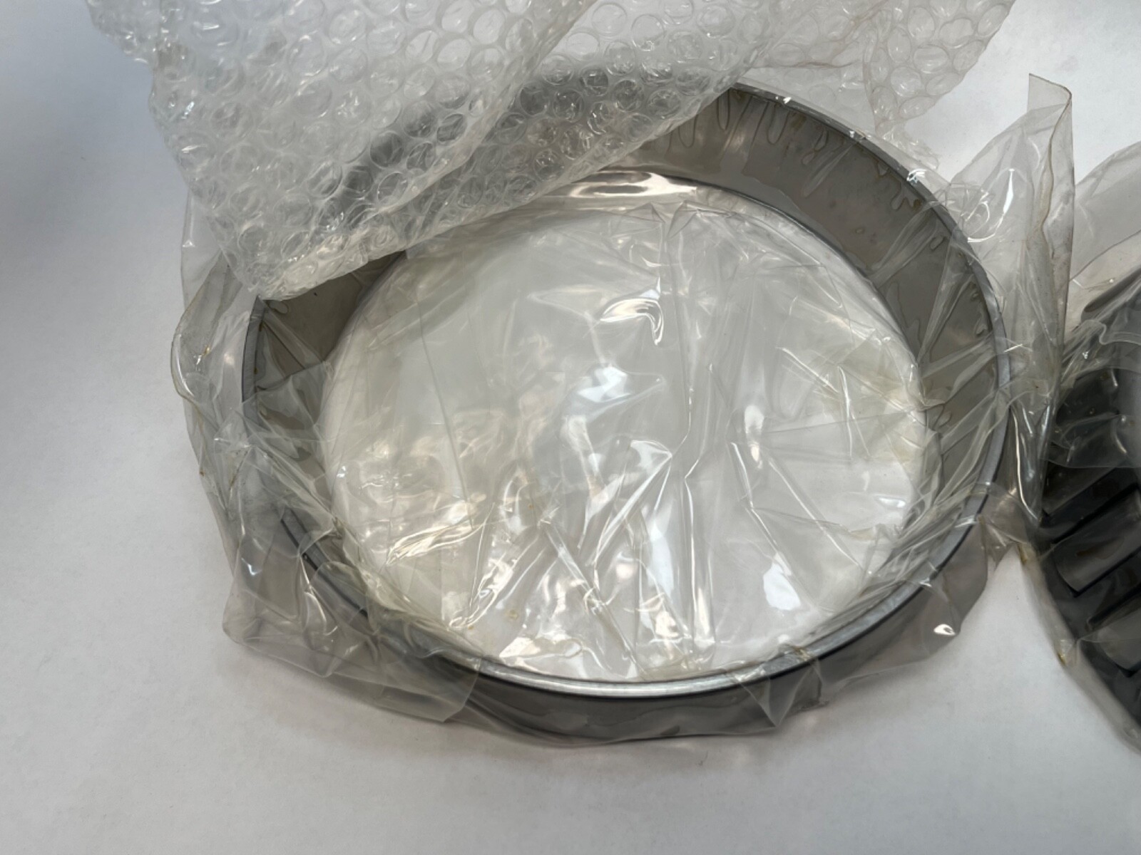 NSK HR32028XJP5 Taper Bearing Cone&Cup 140mm ID 210mm OD HR-32028-XJ-P5 Japan