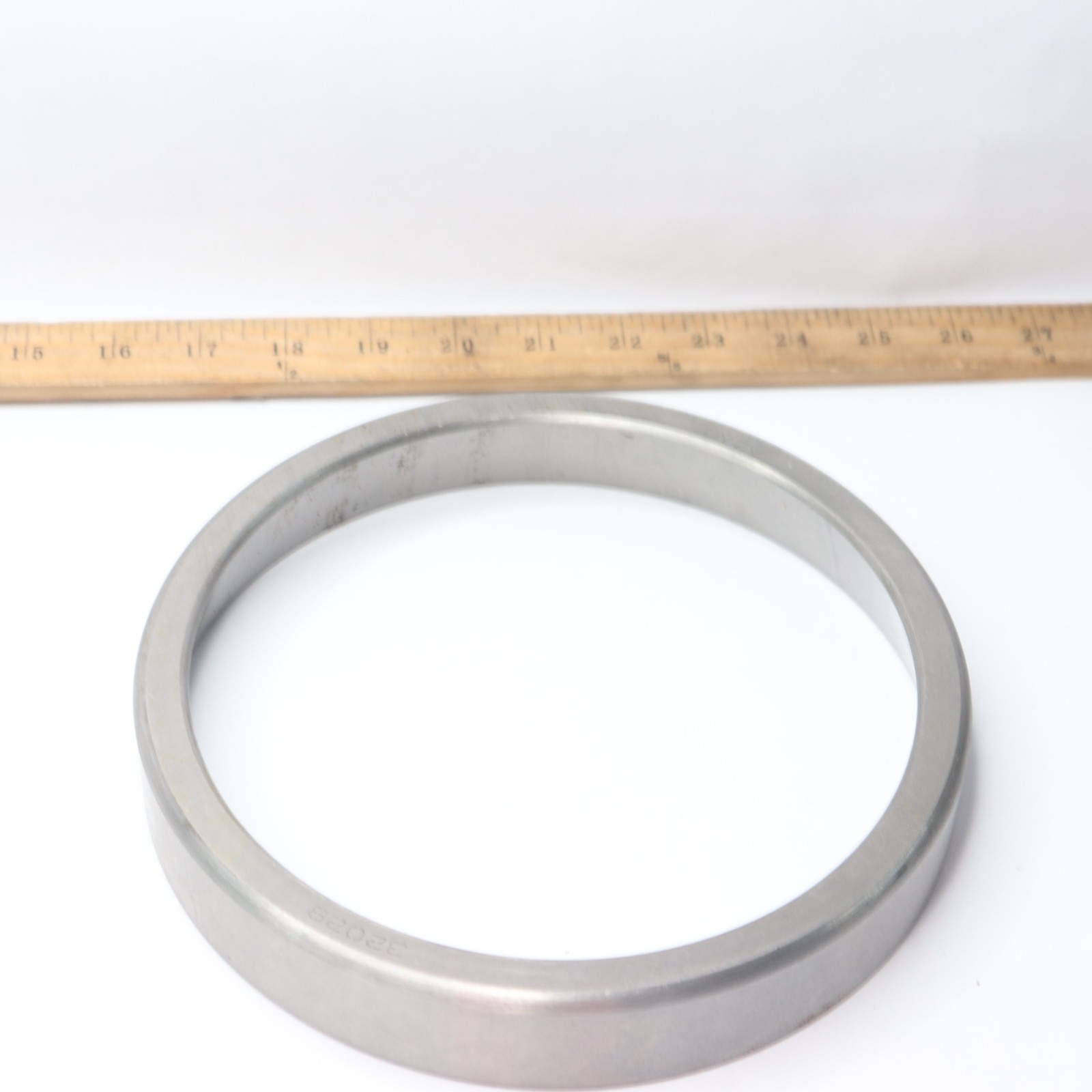 DYZV Roller Taper Bearing 45 MM x 210 MM x 140 MM 32028