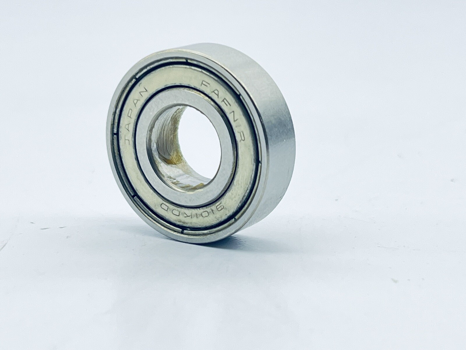 LOT OF 4 FAFNIR 9101KDD DEEP GROOVE BALL BEARING 12mmID 28mmOD 8mmWIDE