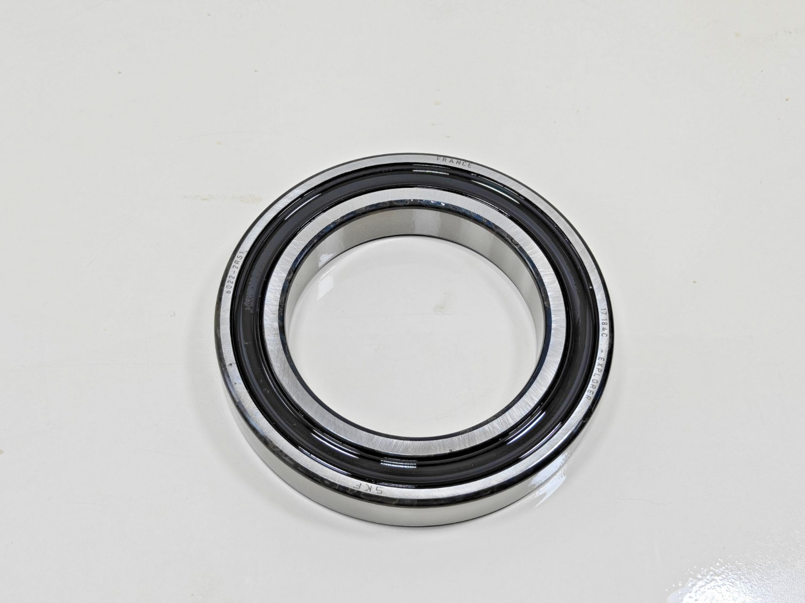 6022-2RS1 SKF Deep Groove Ball Bearing SKF 6022 2RS1 110x170x28mm 6022 2RS