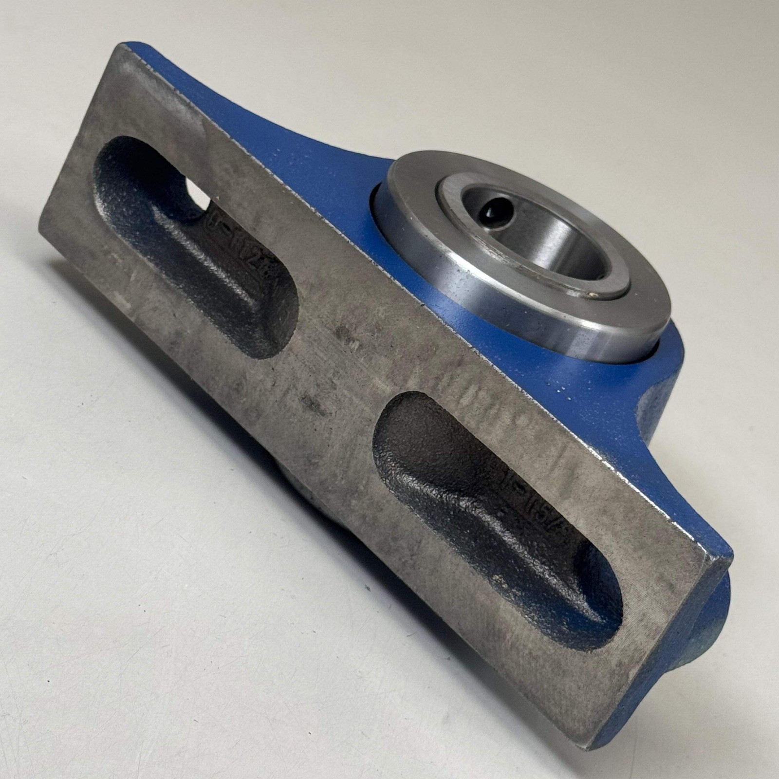 ROYERSFORD TYPE E 2-Bolt Pillow Block Bearing 1-3/4″ Dual Locking 20-02-0112