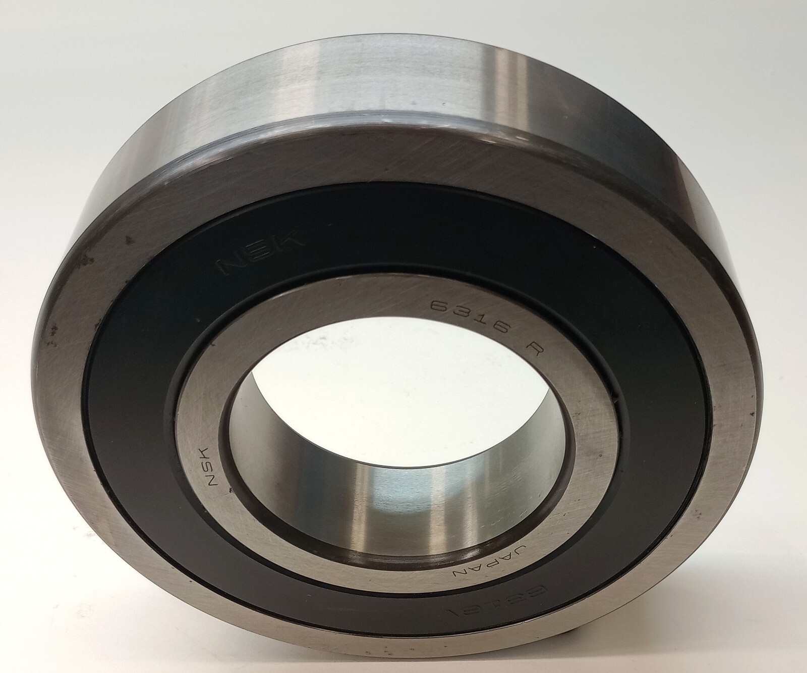 NSK 6316 R Ball Bearing Deep Groove 80mm ID X 170mm OD X 39mm W Sealed