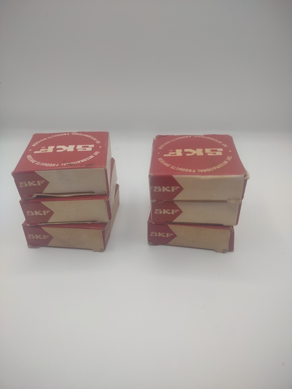 Lot of (6) SKF 6202 2ZJEM Ball Bearings NOS