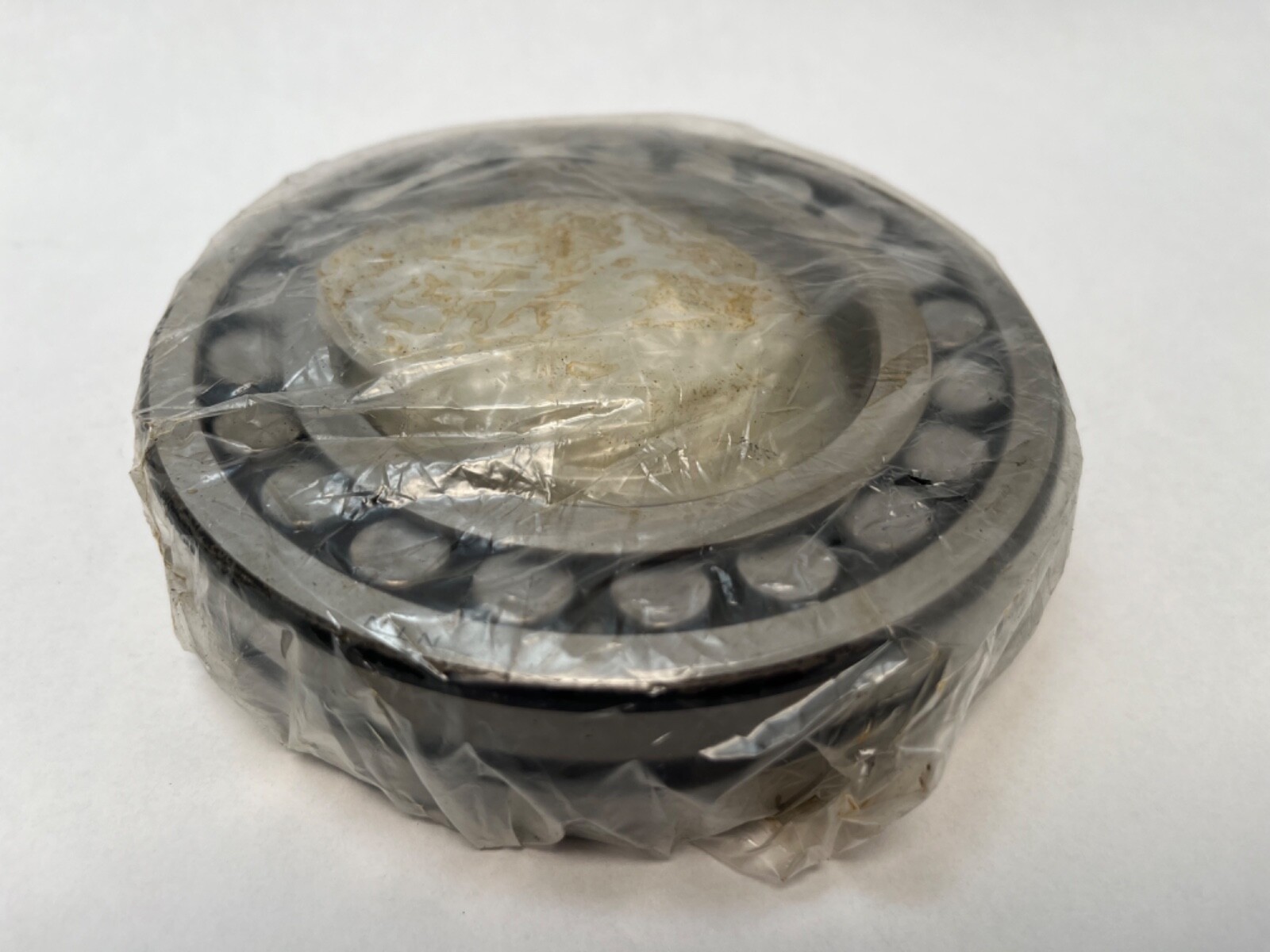 NTN 22215BKD1 Spherical Bearing 75x130x31 mm 22215CJ 22215-B-K-D1 Japan