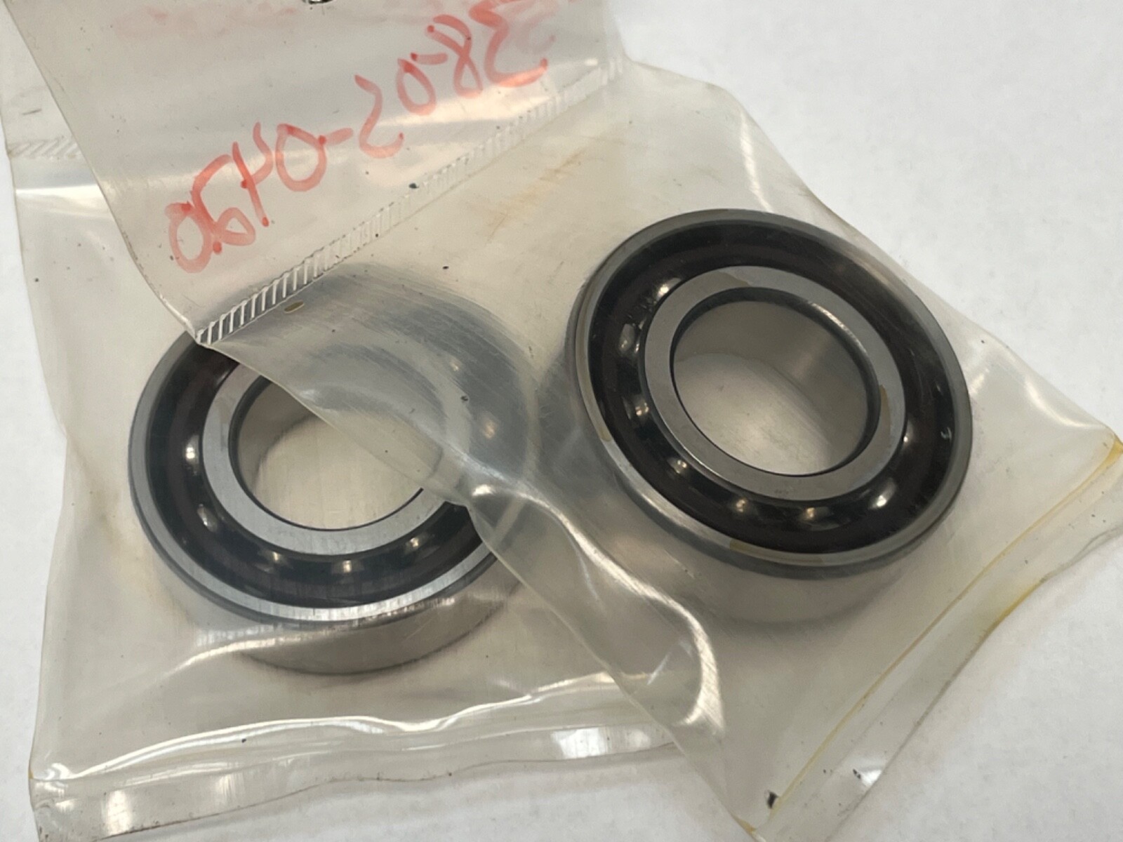 FAG B7004CT.P4S.DUL Bearing 20x42x12 mm 7004C B-7004-C-T-P4S-DUL England 2 Pcs