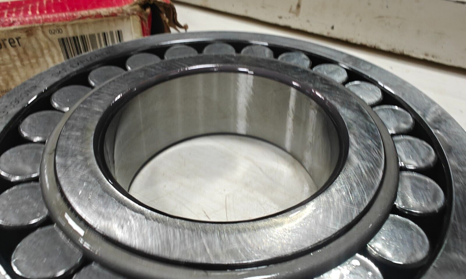 21315E SKF Explorer Spherical Roller Bearing New 75x160x37mm,, SKF 21315 E ,, UK