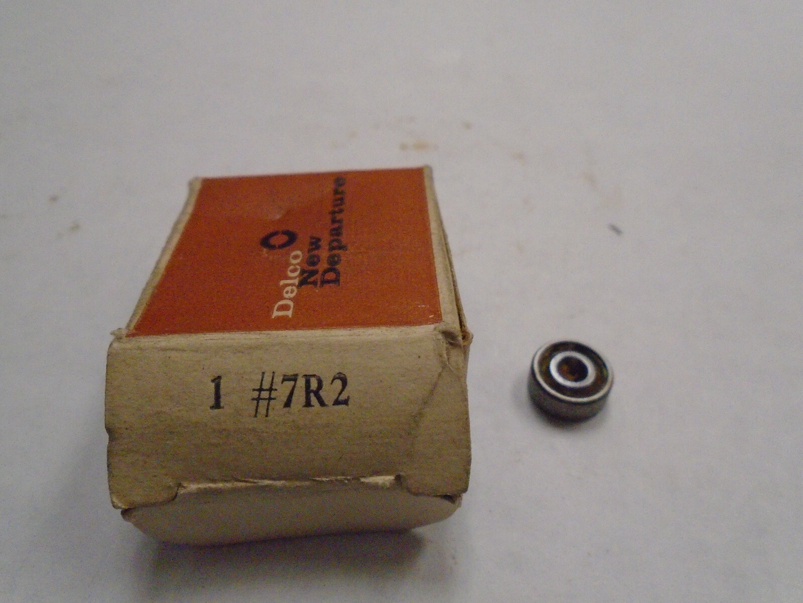 DELCO NEW DEPARTURE #7R2 BEARING OPEN ON ONE SIDE 0.125″ X 0.375″ X 0.156″ A431