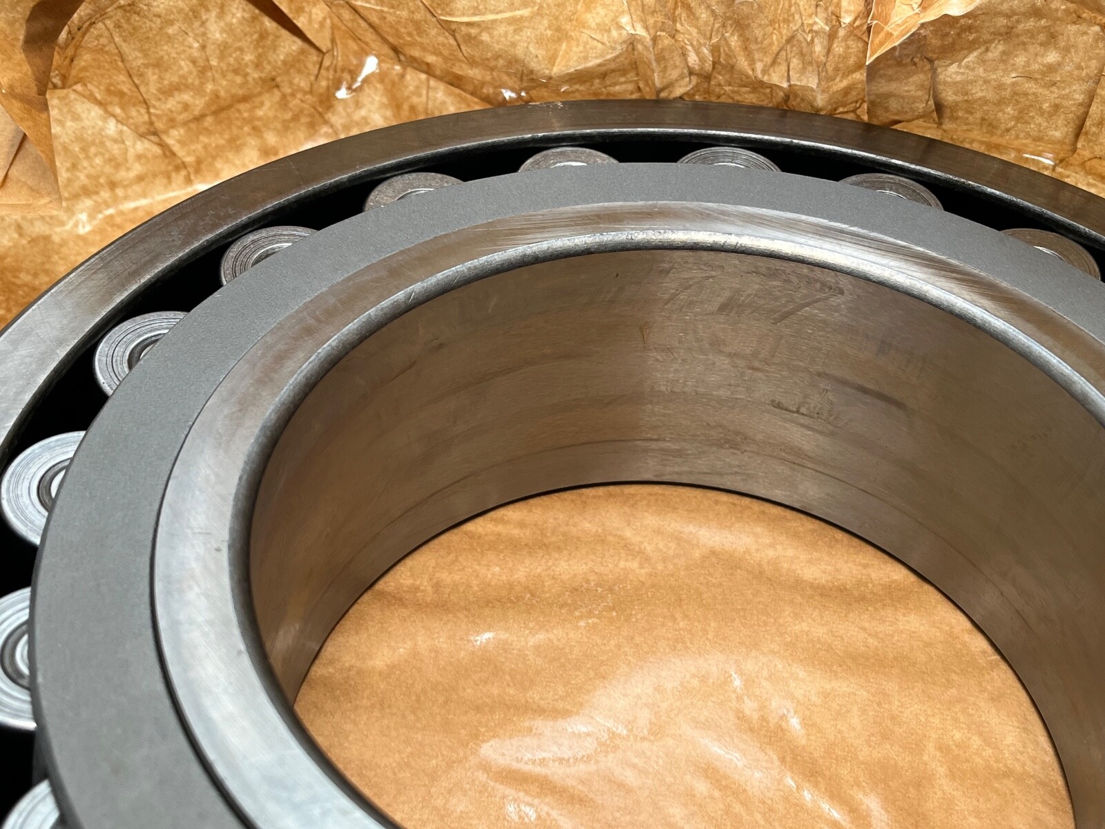 SKF 22232-CKJ-W33 Spherical Bearing 160x290x80 mm 22232-C-K-J-W33 22232CC USA