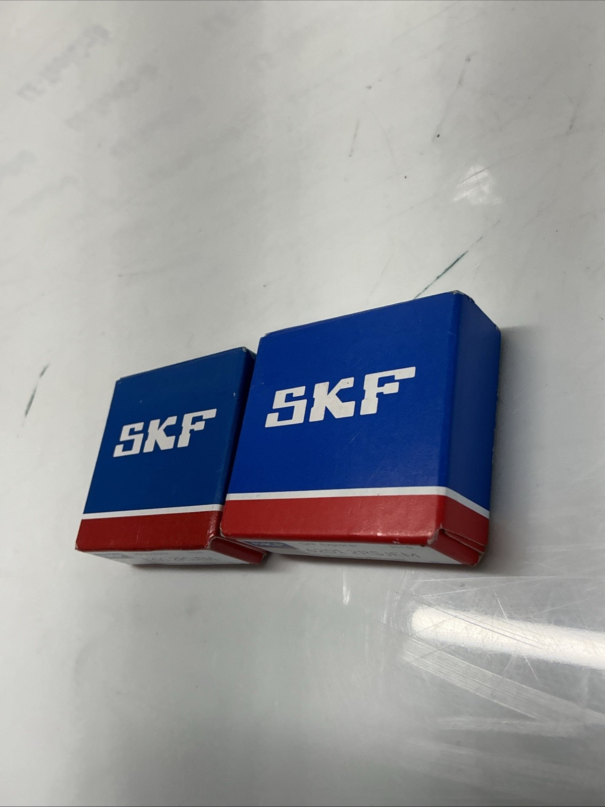 Lot Of 2 SKF 6201 2RSJEM Radial Deep Groove Ball Bearings. X-075
