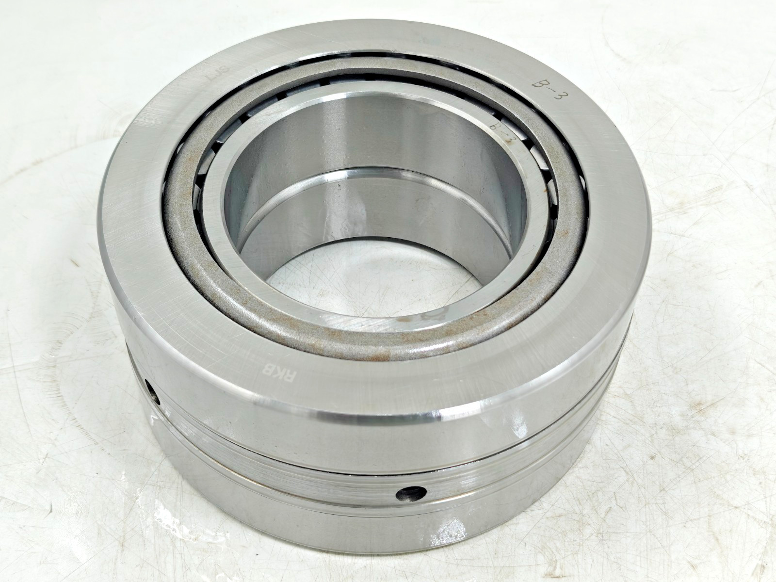 HM926747 DF / HM926710 DF RKB Tapered Roller Bearing Double Row Cup&Cones
