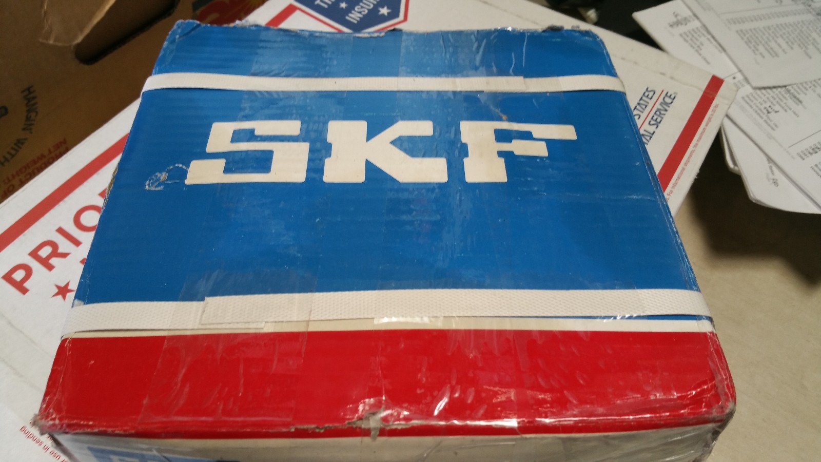 468646AP2W23A SKF New Cylindrical Roller Bearing New open box