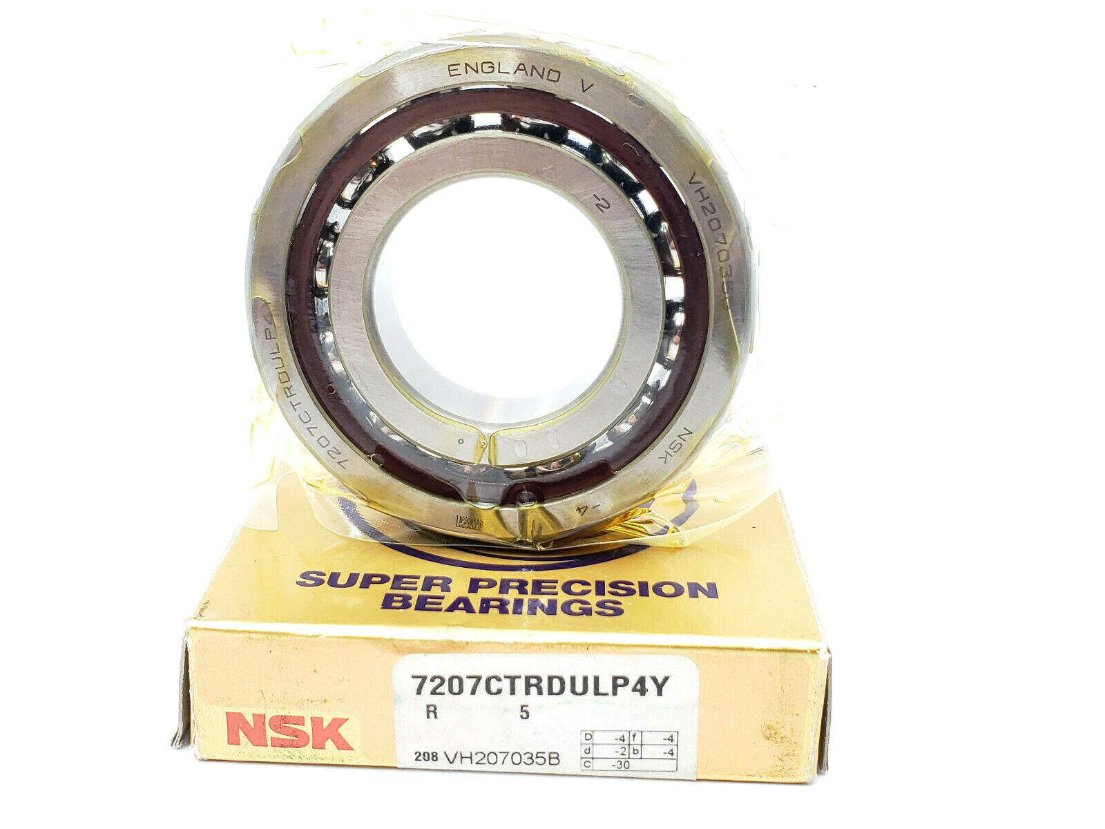 NEW NSK 7207CTRDULP4Y Precision Ball Roller