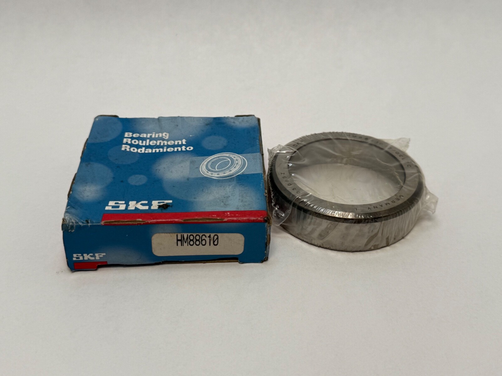 SKF HM88610 Taper Roller Bearing Cup HM-88610 1-3/8″ OD 2.8438″ W