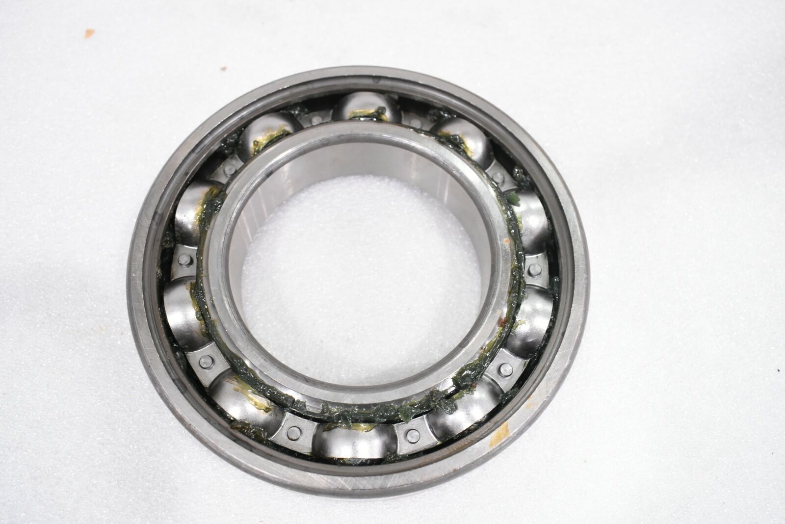 SKF 6217-2RS/C3 BALL BEARING, SINGLE ROW, SEALED, 85MM BORE, 150MM OD, 28MM WIDE